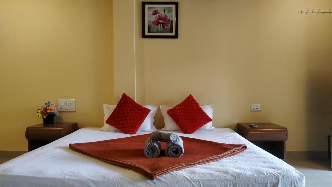 Bluebell Residency Hotell Mahābaleshwar Eksteriør bilde