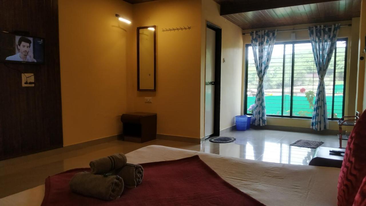 Bluebell Residency Hotell Mahābaleshwar Eksteriør bilde