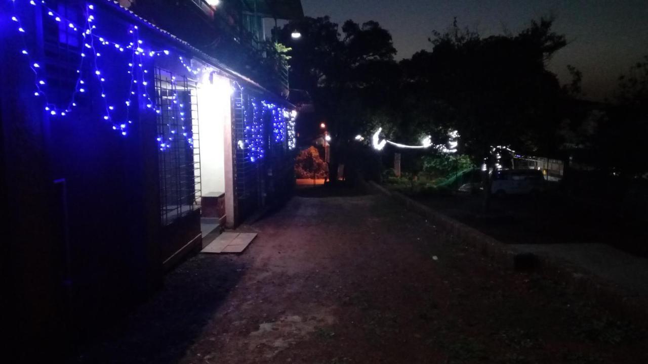 Bluebell Residency Hotell Mahābaleshwar Eksteriør bilde